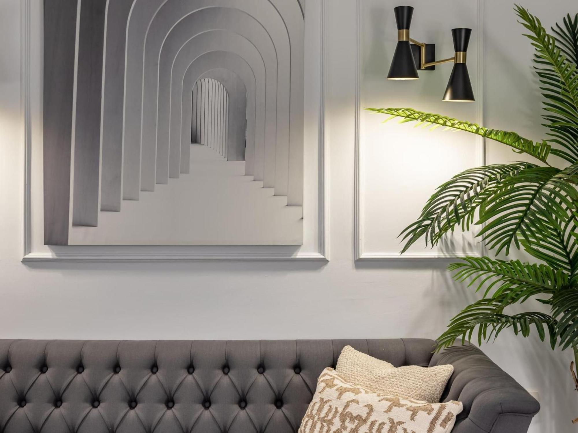 Central Stylish And Elegant 1 & 2 Bedroom Apartments III Granada Esterno foto